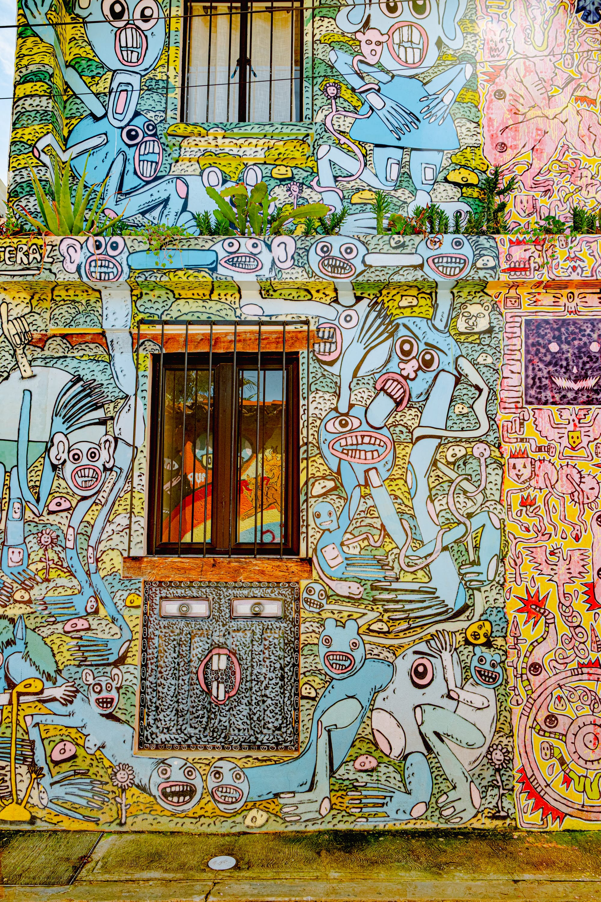 The street art of El Cerillo: murals of resistance and community