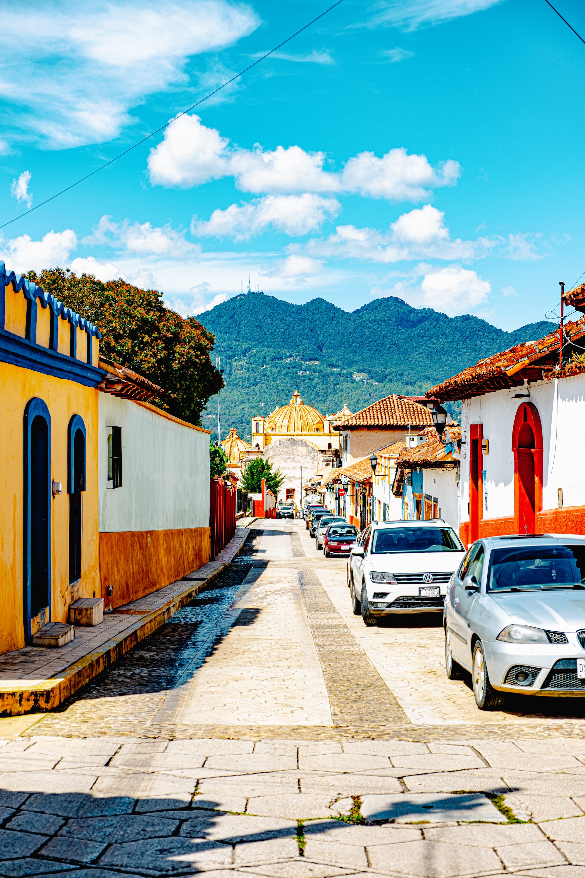 The street art of El Cerillo: murals of resistance and community