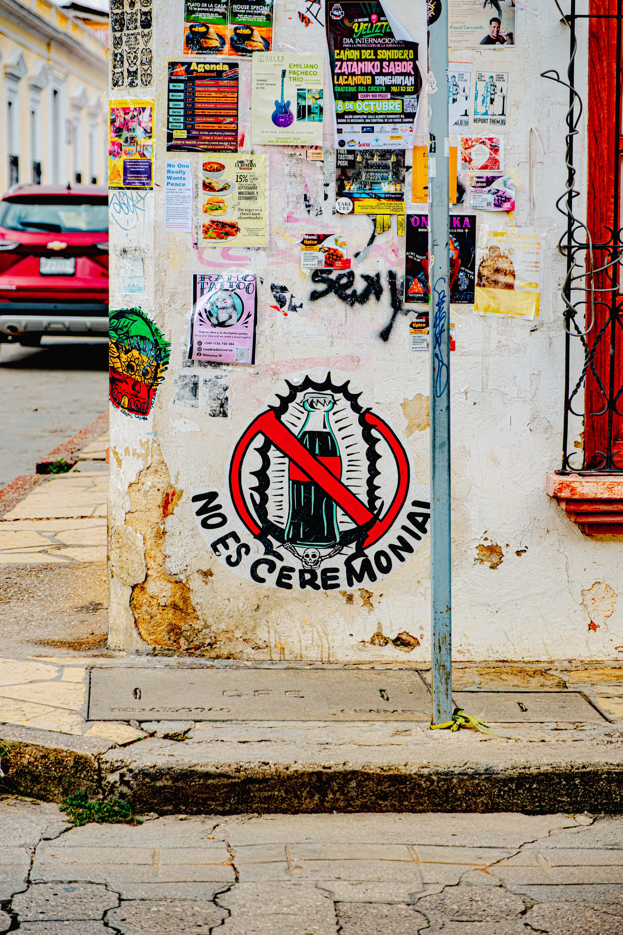 The street art of El Cerillo: murals of resistance and community