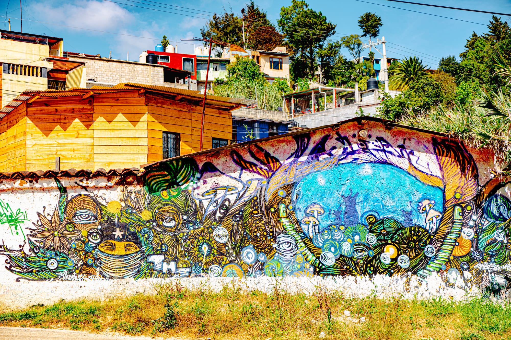 The street art of El Cerillo: murals of resistance and community